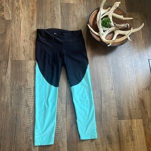 Under Armour Heatgear capris M
